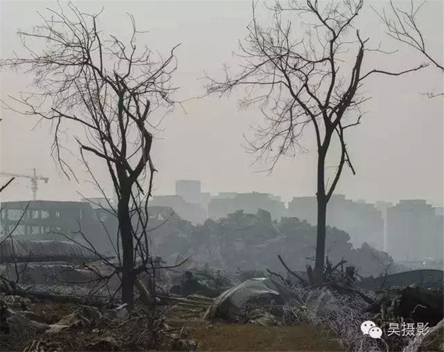 Shocking scenes of core blast area in Tianjin