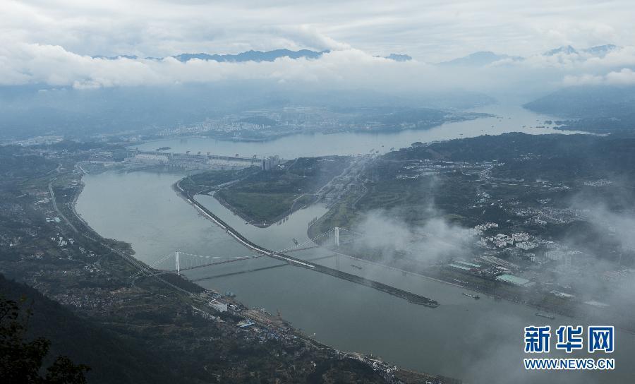 Water level at Three Gorges Dam reaching 175-meter mark