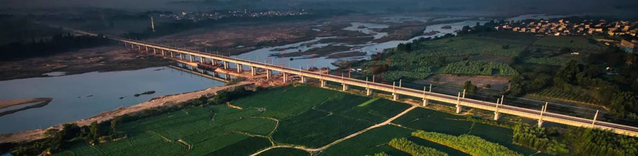 Amazing scenery along world's first around-the-island high-speed rail 