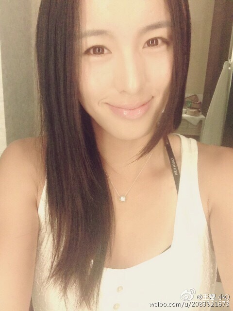 Beautiful Chinese tennis player Wang Qiang goes viral online