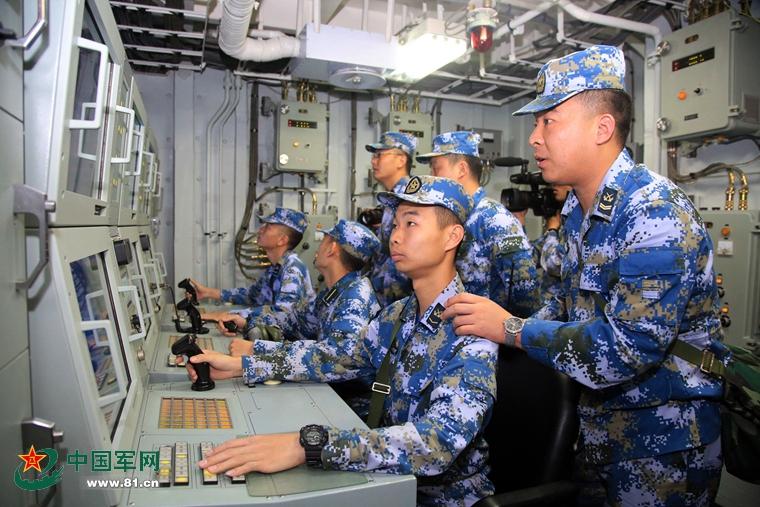 PLA Navy stages live-ammunition drill in S. China Sea