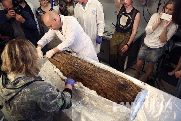 DNA tests help 800-year-old Siberian child mummy find his modern relatives