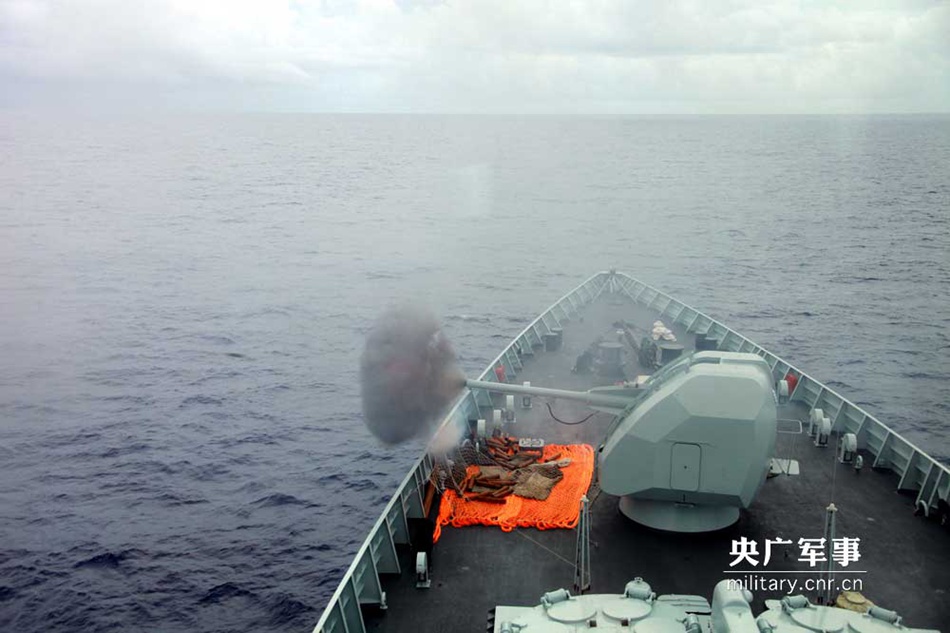 South Sea Fleet conducts live fire shooting in Western Pacific Ocean 