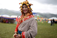 Traditional Tibetan costumes presented during fashion show