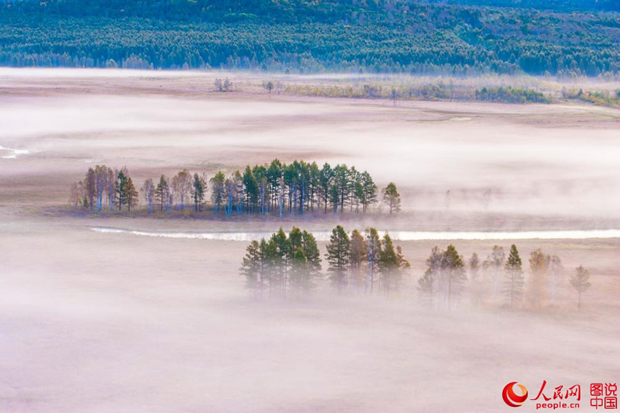 Autumn scenery of Nanwenghe Wetland