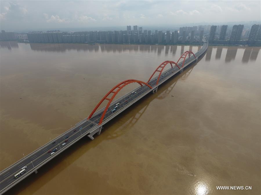 Water level in Changsha section of Xiangjiang River reaches record high