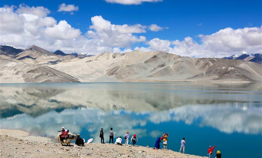 Scenery of Baisha Lake in Akto County, China's Xinjiang