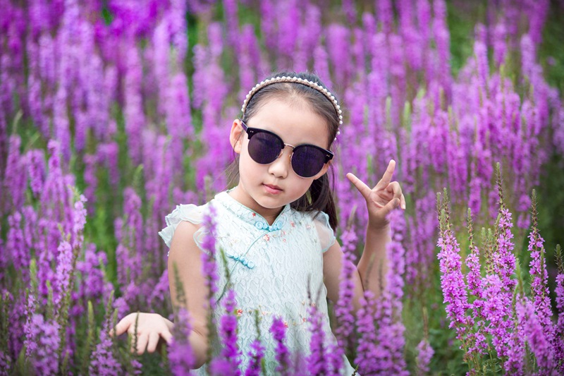 Lavender garden in Tongliao, Inner Mongolia, fascinates tourists with a sea of purple