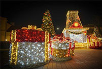 Old Town of Warsaw decorated for Christmas