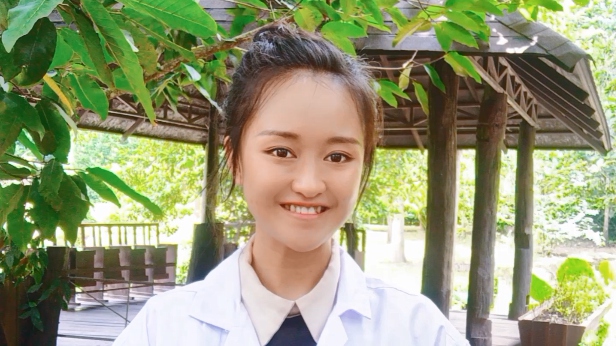 9. NANG SHWE PWINT (MYANMAR)Vote