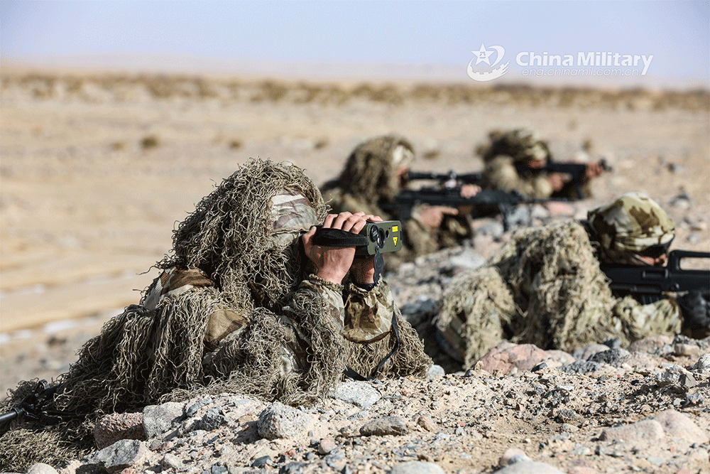 Soldiers conduct reconnaissance in combat training exercise