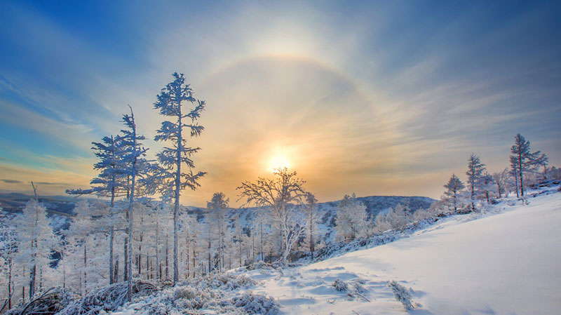 Spectacular rime scenery in "China's coldest town"