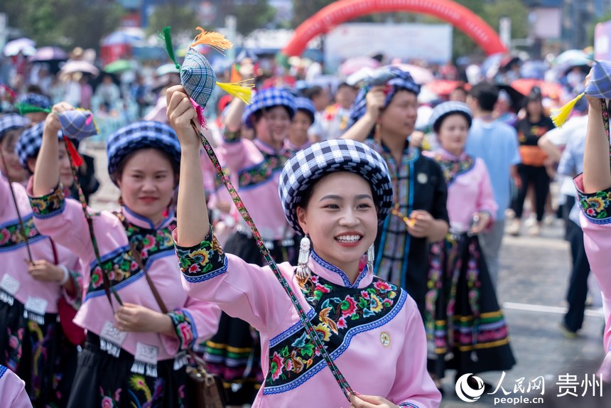 Traditional Sanyuesan Festival kicks off in SW China's Guizhou