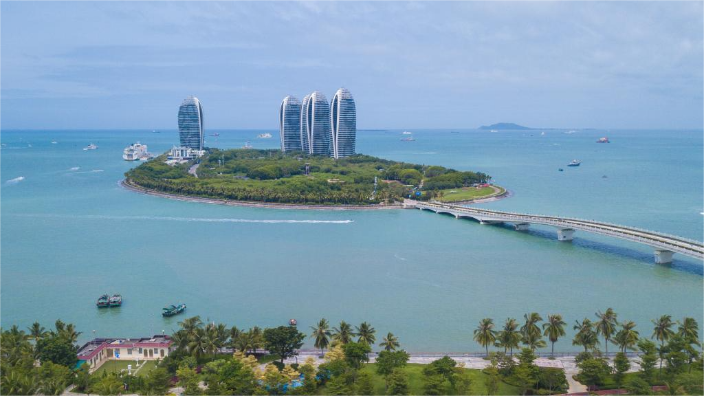 Summer scenery of Sanya, S China