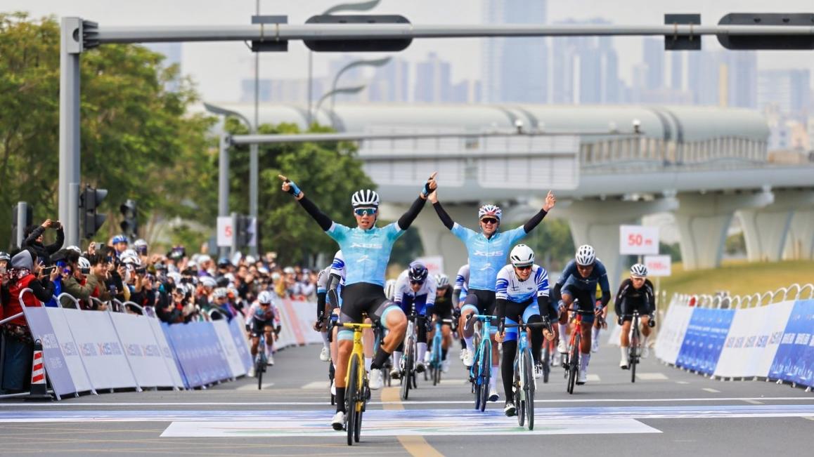 International cyclists race through Shenzhen in 2024 XDS Cup