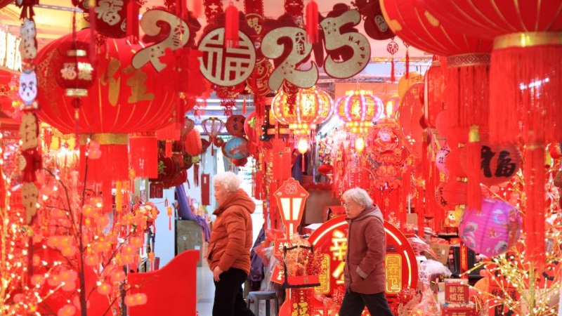 People across China prepare for upcoming New Year 2025