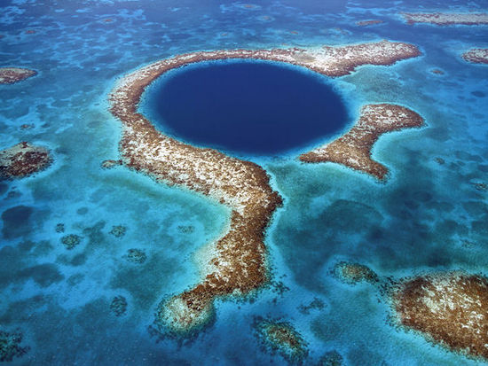 Coral Reefs in Belize (huanqiu.com)