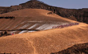 Amazing waist drum dance on the Loess Plateau 