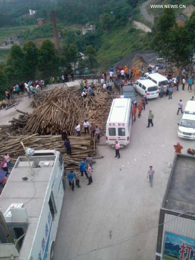 Rescuers conduct rescue work at the site of a gas accident in a colliery in Luzhou, southwest China's Sichuan Province, May 11, 2013. The accident occurred around 2 p.m. in Taozigou coal mine, Luxian County in the city of Luzhou when 108 miners were working underground. By 7:30 p.m., one has died and 37 still trapped underground. (Xinhua)