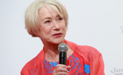 Helen Mirren Learns Local Slang in Shanghai