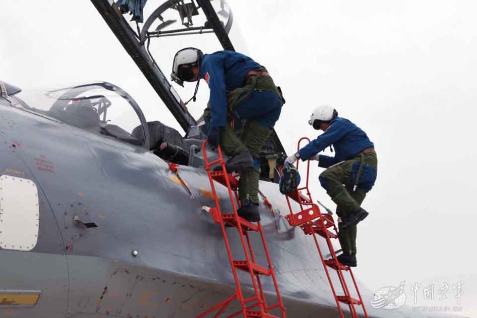 Close view of PLA Air Force's Qiang-5 attack aircrafts (Photo Source: kj.81.cn)