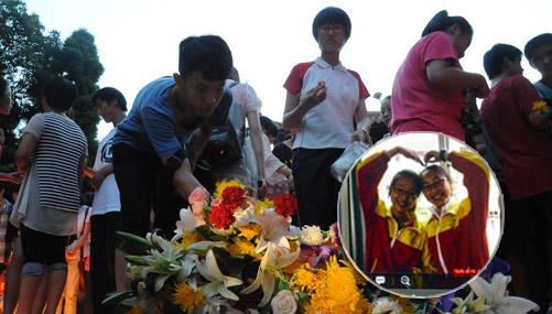 People mourn students in San Francisco air crash