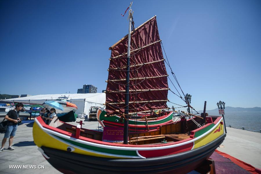 Photo taken on July 11, 2013 shows a boat presented in the 2013 China (Zhoushan archipelago) International Boat Show in the Putuo District of Zhoushan City, east China's Zhejiang Province. The show kicked off on Thursday. (Xinhua/Xu Yu)