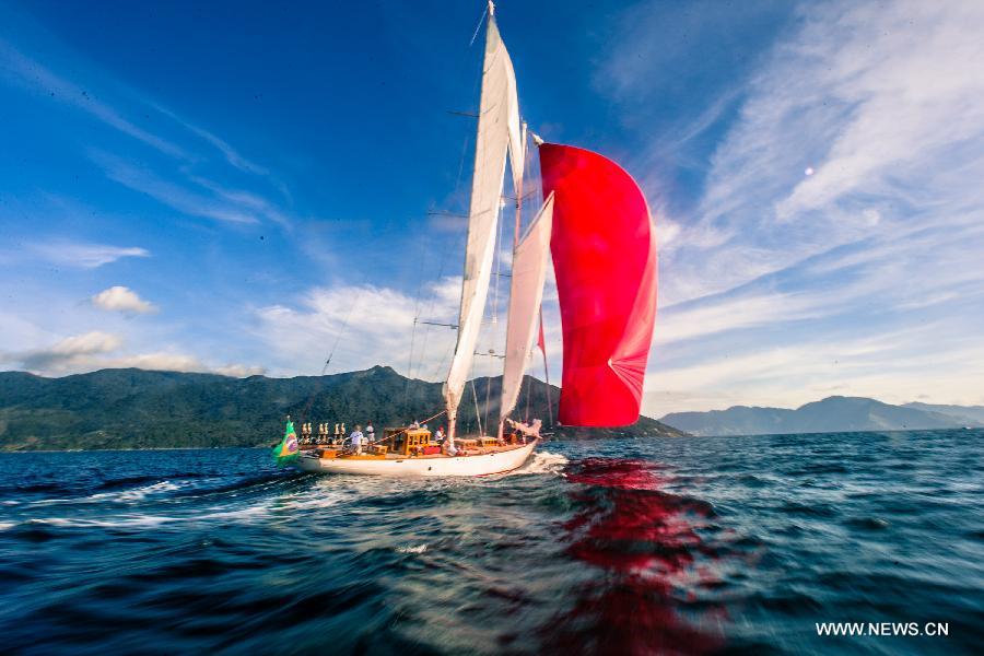 The vessel "Atrevida" participates in the Ilhabela Sailing Week 2013 in Ilhabela, Brazil, on July 10, 2013. The regatta of Wednesday was a medium path around the Buzios Island, northeast of Ilhabela. (Xinhua/Marcos Mendez)