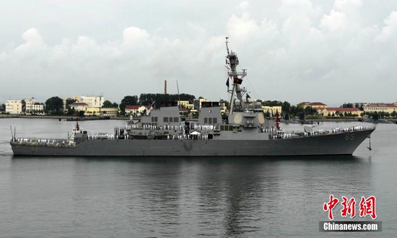 USS Benfold DDG-65 file photo:cnsphotos