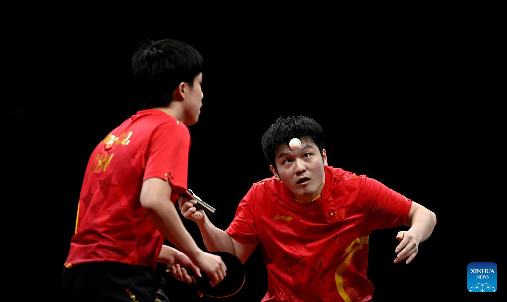 Highlights of men's doubles semifinals of table tennis at 19th Asian Games